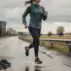 Veste pluie femme running : 6 critères clés pour bien choisir en 2025