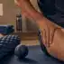 Courbatures aux cuisses : durée normale, gestes qui soulagent et signes d’alerte